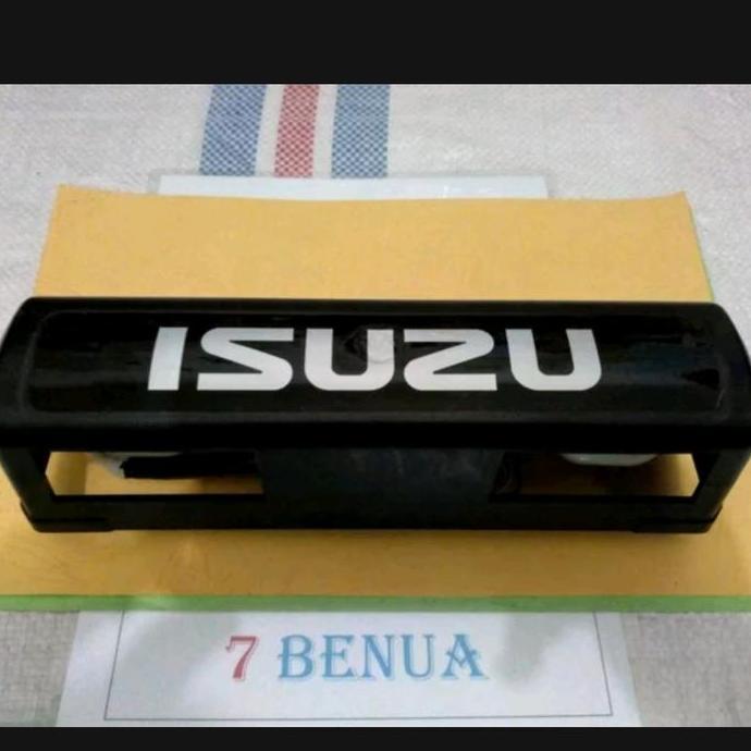 Lampu Plat Nomor Belakang Isuzu Panther Lama-Royal-Hi Grade-Sporty Harga Khusus