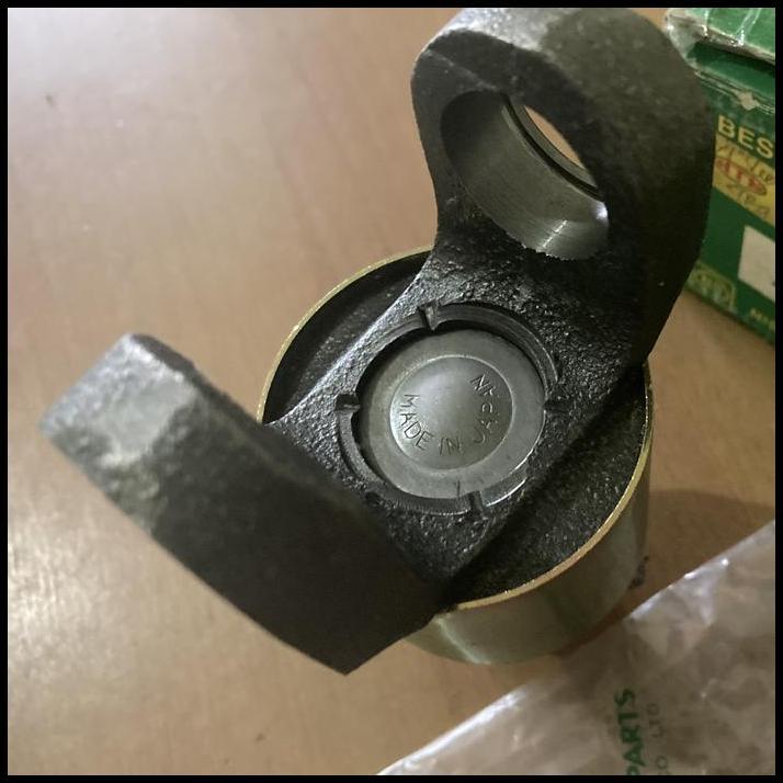 DISKON YOKE SLEEVE SUZUKI CARRY EXTRA 1.0 ST100 FUTURA MITSUBISHI T120SS NS