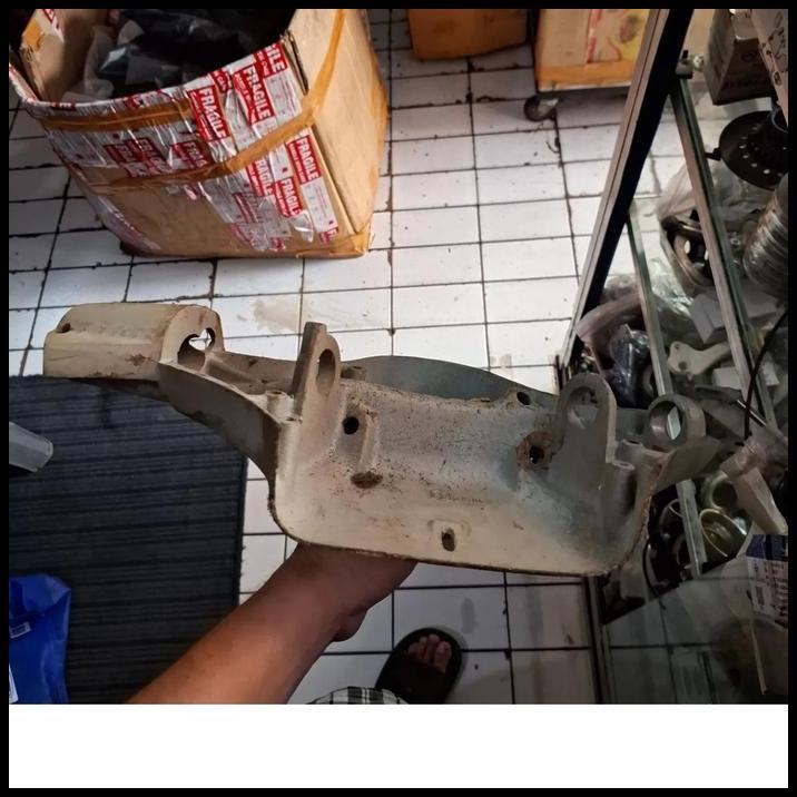 TERMURAH STANG BAWAH VESPA PS TV ORI NOS ADA MINUS GOMPAL SATU SISI DIKIT. 