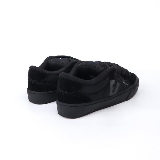 Bavito 37-46 Rakata Fullblack - Sepatu Sneakers Casual