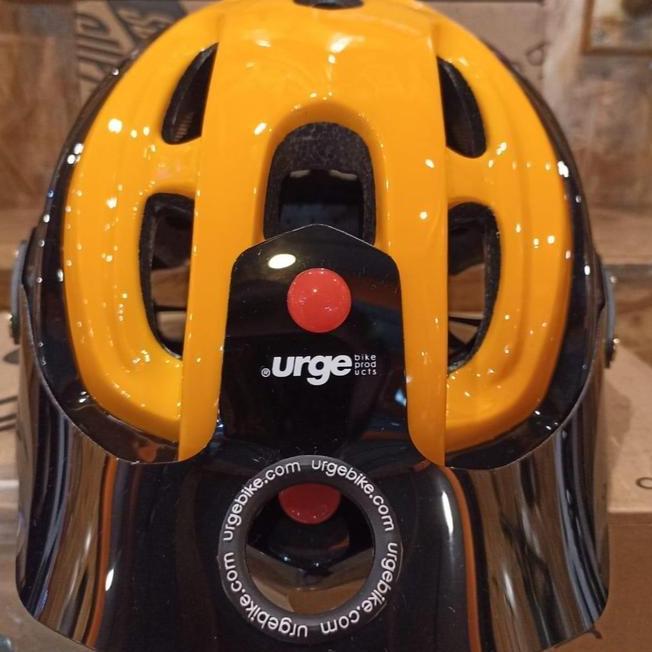 Helm Sepeda Urge Supatrail