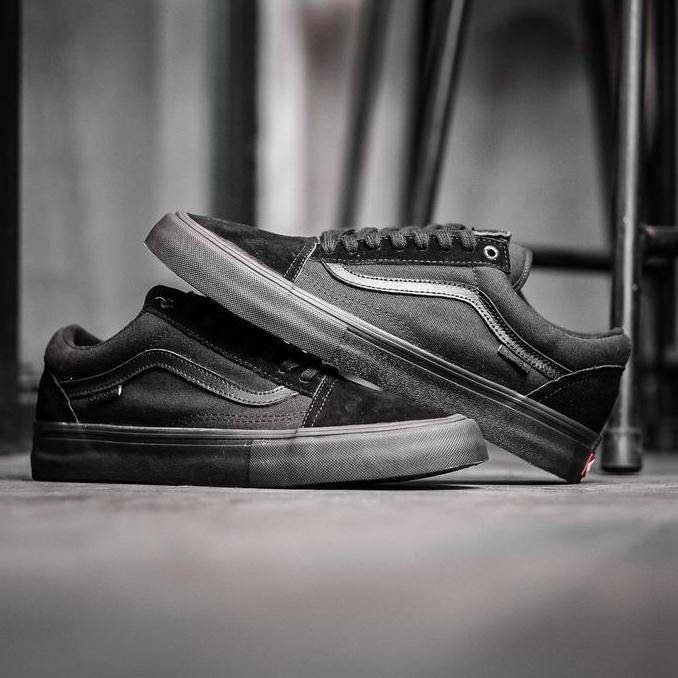 VANS OLD SKOOL PRO BLACKOUT