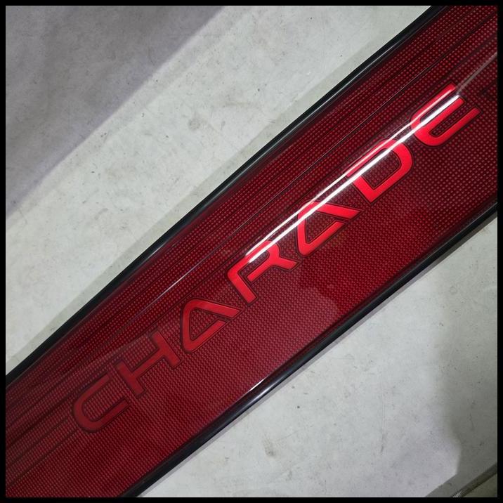 BEST DEAL GARNISH LAMPU BAGASI BELAKANG MOBIL DAIHATSU CHARADE CLASSY 