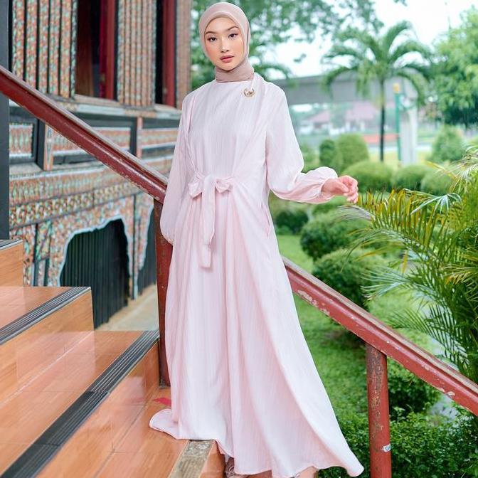 Promo Zm Zaskia Mecca - Moana Dress Wanita  Mewah Kain Flamingo Gamis Muslim Panjang - Alkisah - Edi