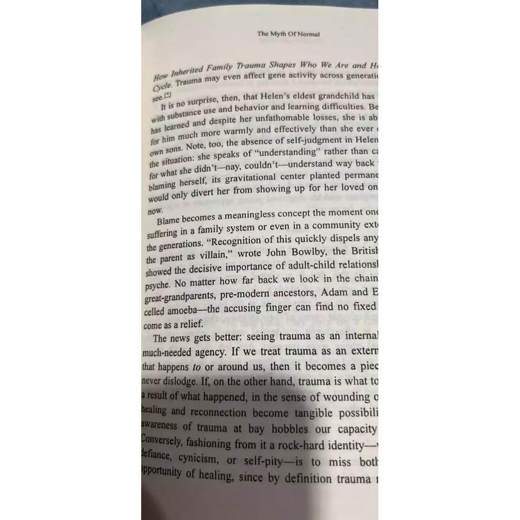 Ender's Game by Orson Scott Card (English)