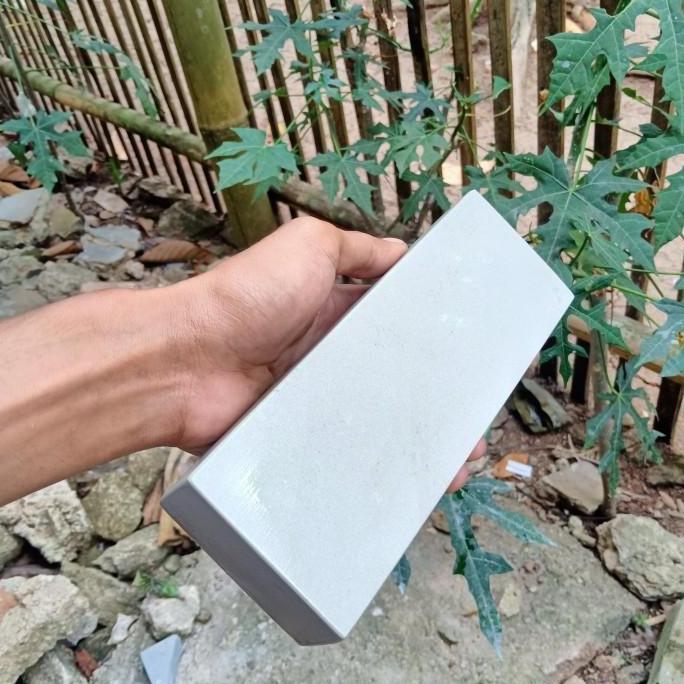 Thebest- batu asahan alam gunung grit 1000