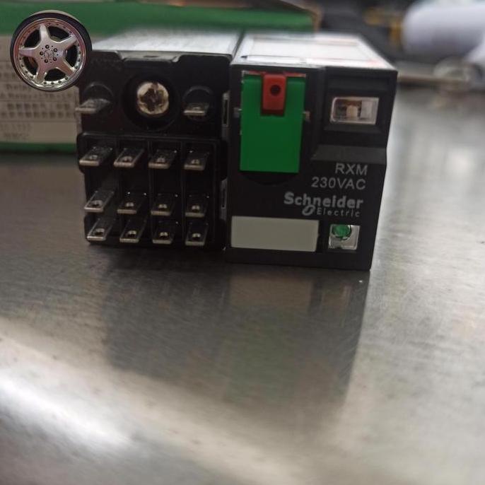 Kirimlangsung- Schneider Rxm4Ab2P7 6A 230V With Led 4 C/O Harmony Rxm Socket Relay