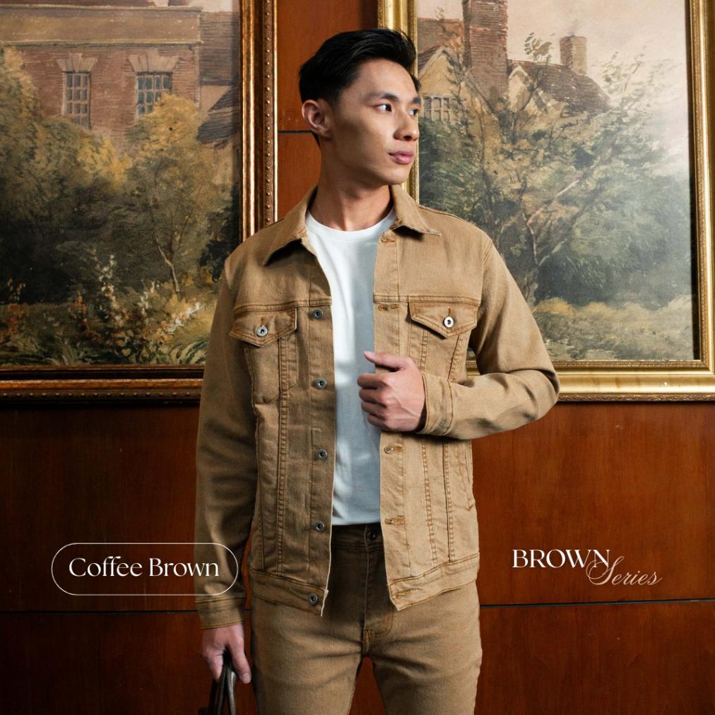 Sale UNITEDJEANS  -  Ultimate Denim Jacket  -  Jacket Jeans Pria Bahan Soft Stretch Denim - Brown Se