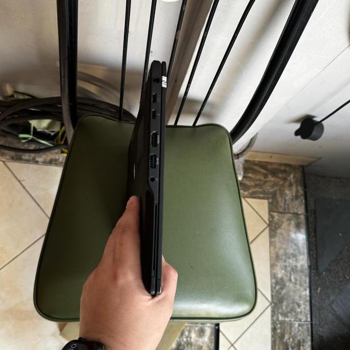 HANYA 7 ONS  FUJITSU U939 LAPTOP CORE i7 GEN 8 TERTIPIS DI DUNIA 