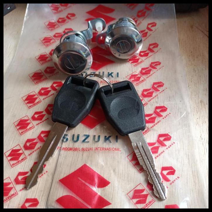 BEST DEAL KUNCI PINTU SET APV APV ARENA MAVEN 2 PC 