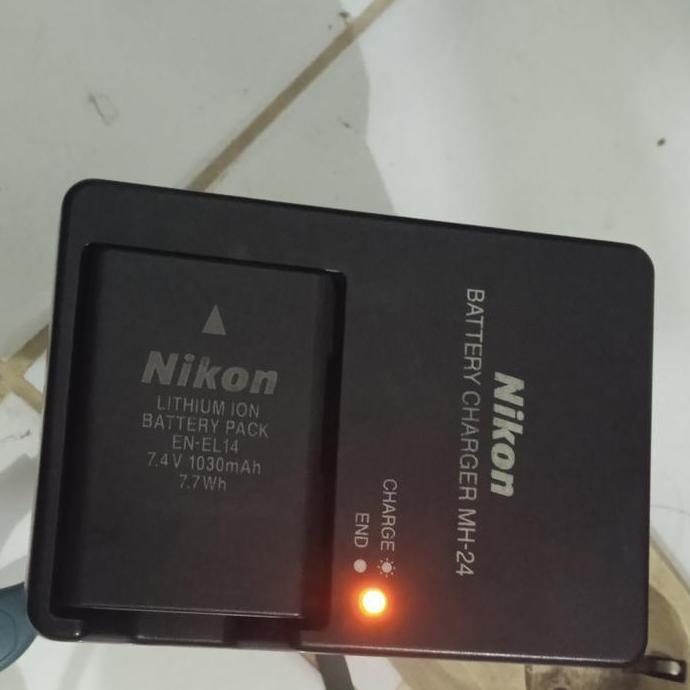 Original Charger Nikon D3100 D3200 D3300 D3400 - Casan Charger Mh-24 Second