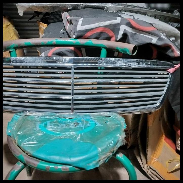 GRATIS ONGKIR GRILL MERCEDES BENZ W203 C-CLASS TAHUN 2001-2004 ORIGINAL PART DI RJM