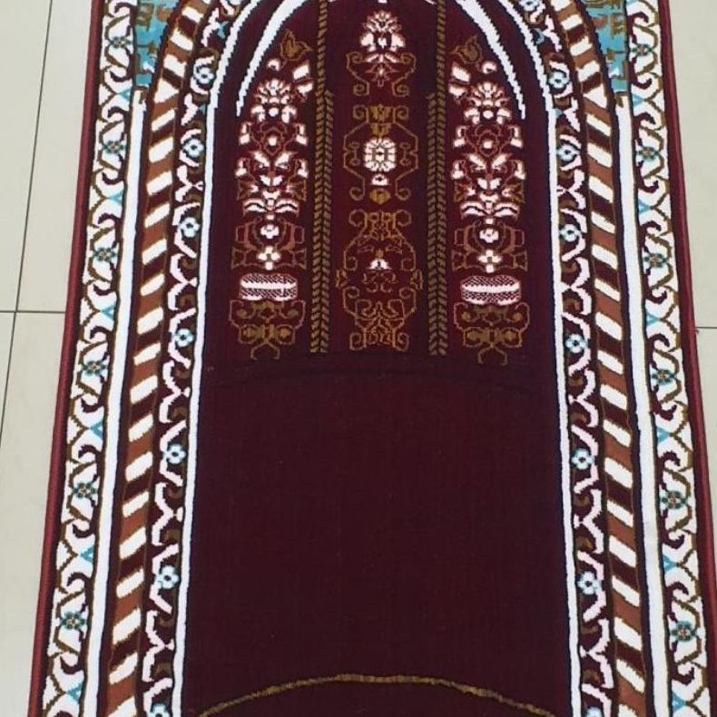 Karpet sajadah imam Turki bahan polyester