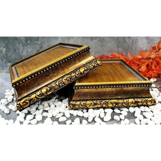 TATAKAN ALTAR PIRAMIDA ORGONITE