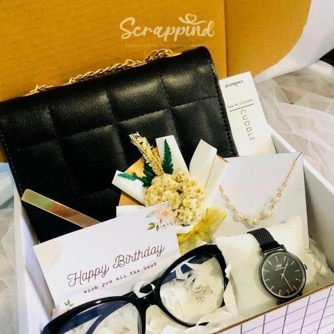 Hampers Cewek Fashion Tas Kacamata Kalung wanita Hampers Ultah Cewek Giftbox Ulang Tahun Hampers Leb