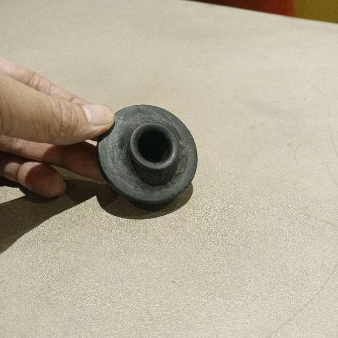 Karet Mounting Radiator Wuling Almaz Original Bekas