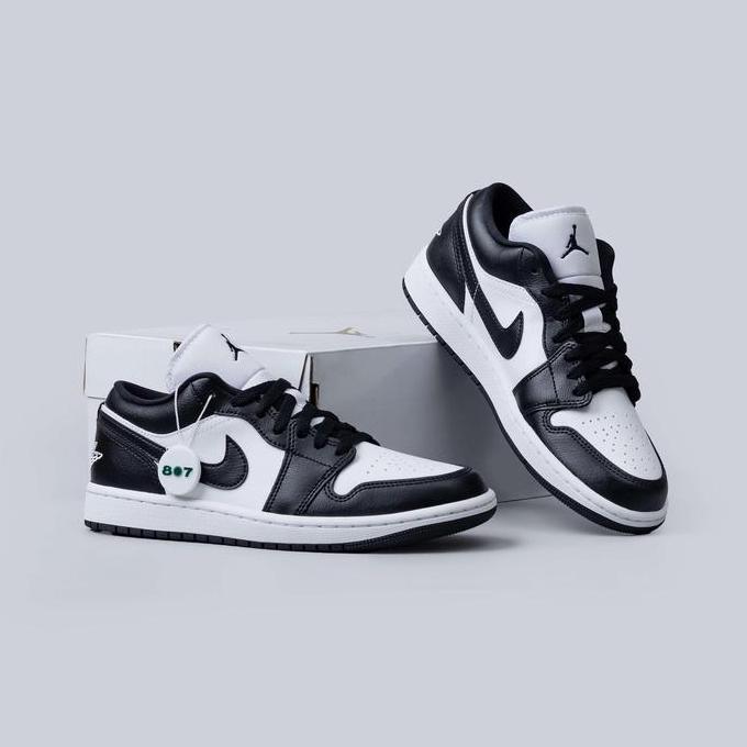Coolblue- Air Jordan 1 Low Panda Black White