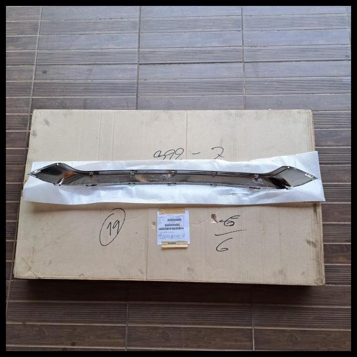 TERBARU LIST CHROME GRILL CRV GEN3 GEN 3 2010-2012 