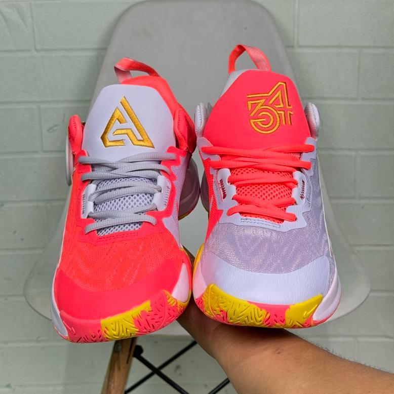 TERBARU Sepatu Giannis Immortality 2 Hot Punch Mismatched
