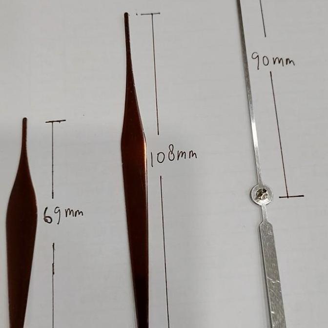 Mesin Jam Dinding Mirado Quartz 12888S