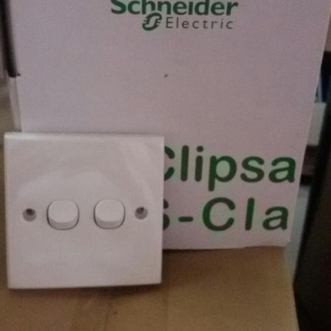 Saklar seri clipsal