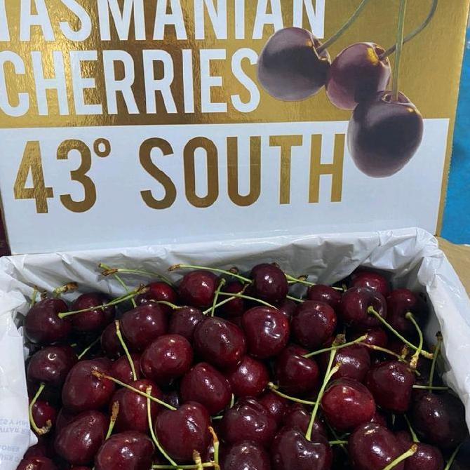 TASMANIA CHERRY 43 SOUTH. CHERRY HAMPERS CNY. IMLEK. BAGUS FRESH SEGAR