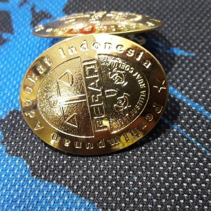 Pin PERADI sepuh Emas