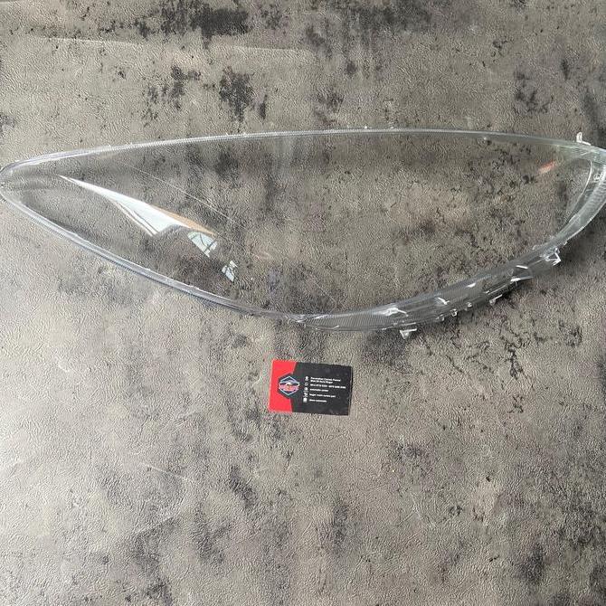 Cover Mika Lampu Depan Mazda 2 2007-2012