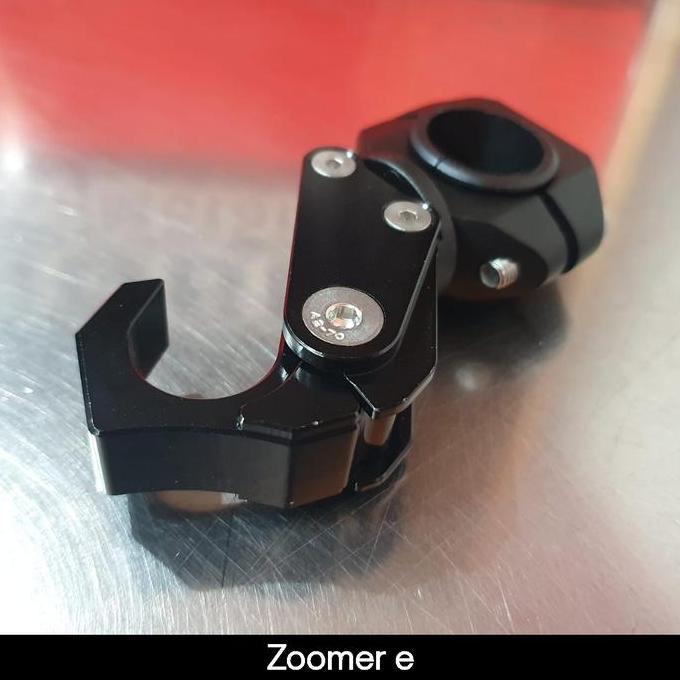 Gantungan barang Zoomer e