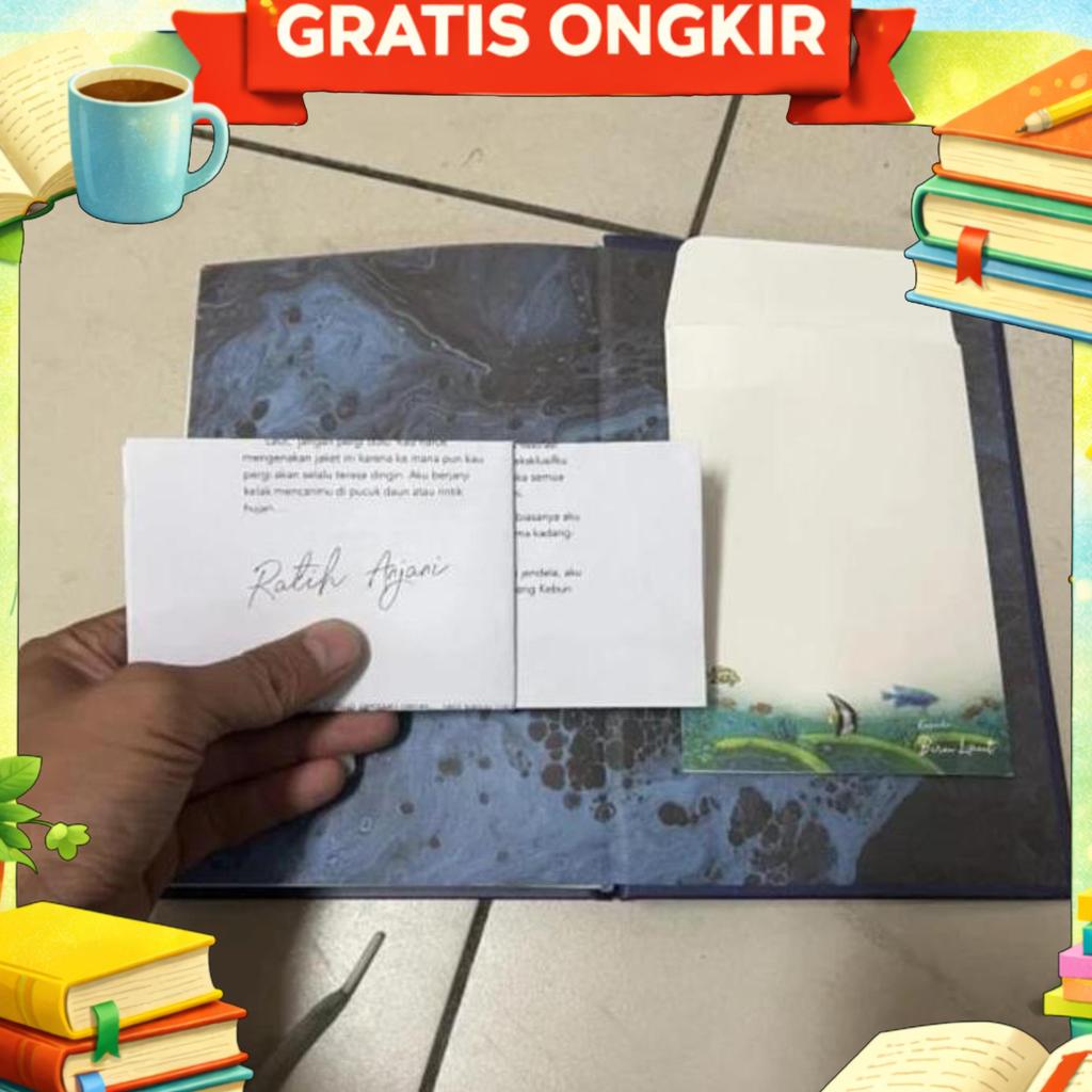 Buku Novel Laut Bercerita (Hard Cover) + Photocard By Leila S.Chudori