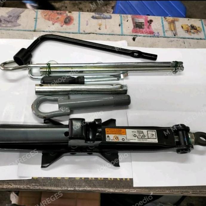 DONGKRAK ORI MOBIL AVANZA