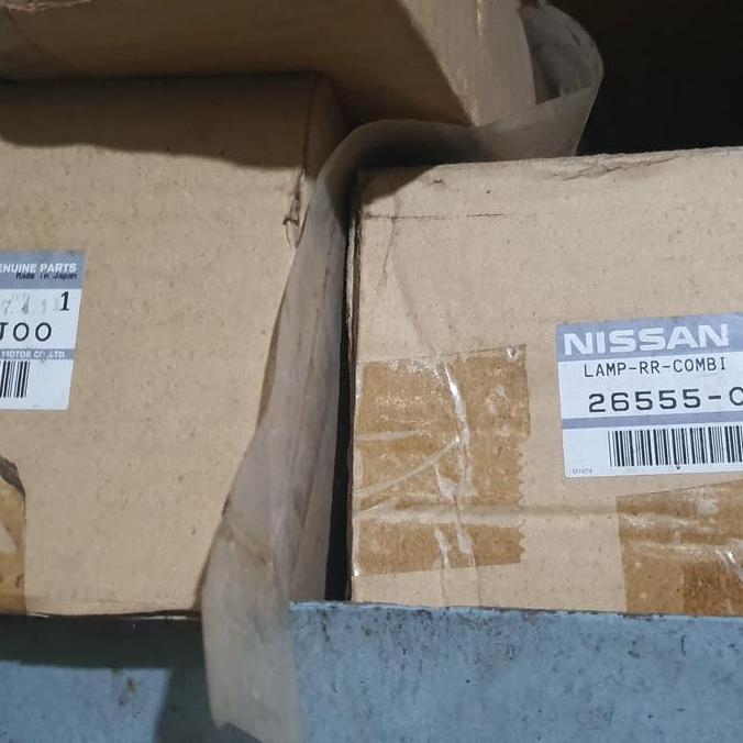 Stop Lamp Lampu Rem Belakang Nissan Patrol Y60 Ktt Original