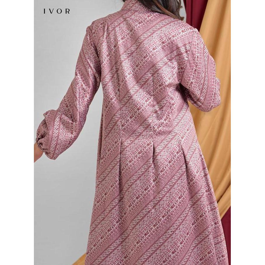 Sedia Laskala X Ivor Seoul Blouse Batik Wanita Lengan Panjang | Original 100%