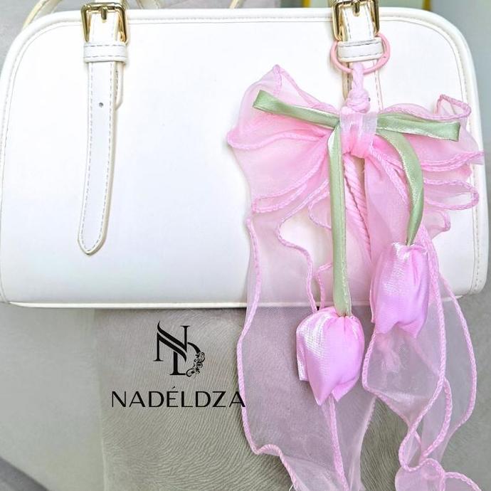 VERCHASE Nadeldza Bagcharm Tali Pita Bunga Tulip Juntai Aesthetic/ Gantungan Tas Keychain Pita Besar