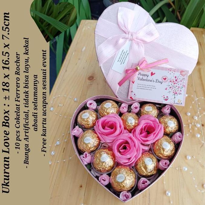 Love box buket bunga coklat Ferrero rocher BS