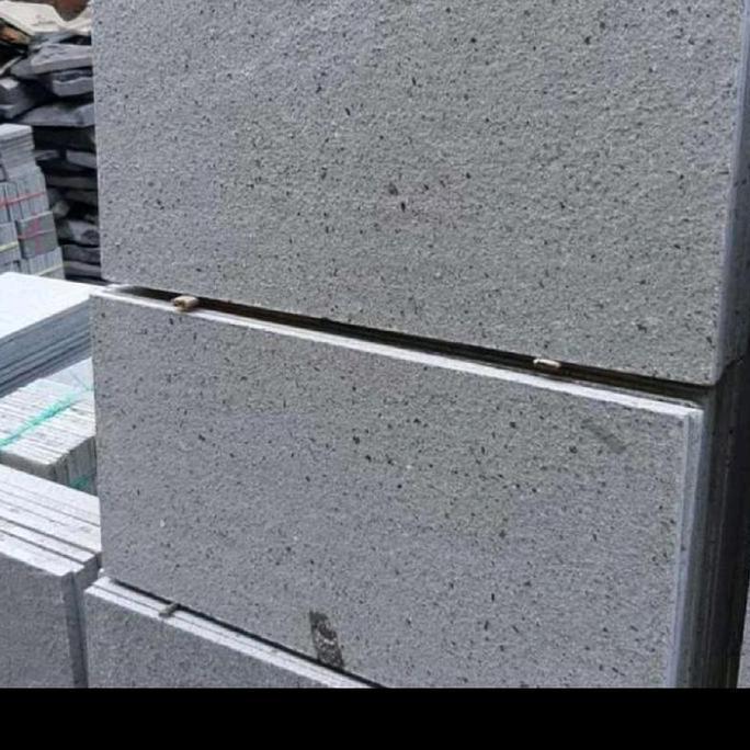 BATU ALAM ANDESIT BAKAR UKUTAN 20X40 RTM (RATA)  HISANA DINDING PAGAR RUMAH GOL