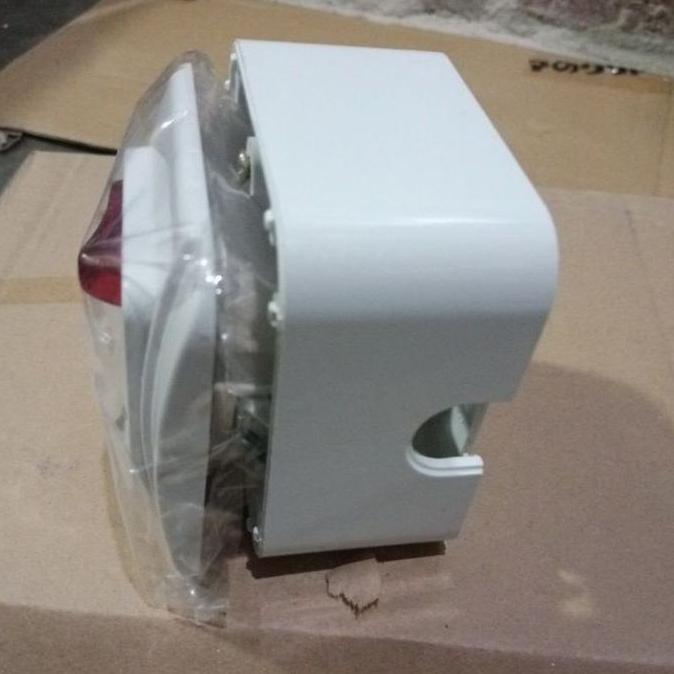 Stop kontak AC broco