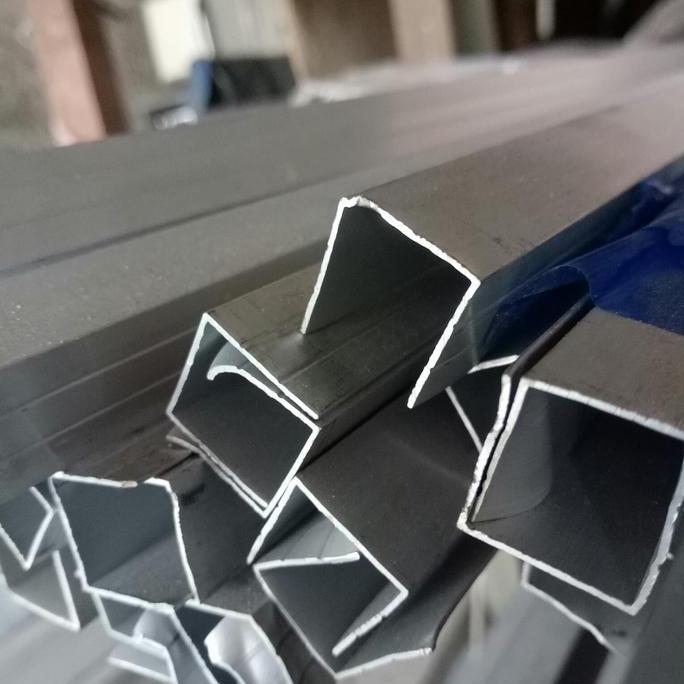 BEBAS ONGKIR - LIS U ALUMINIUM/KANAL U/U CHANNEL 15 MM