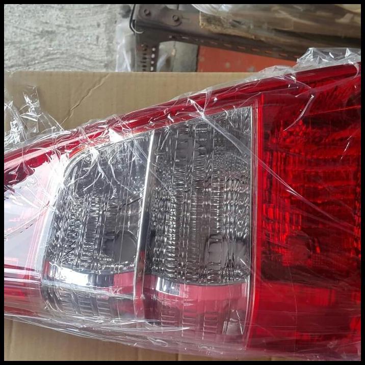 DISKON LAMPU STOP INNOVA 2012