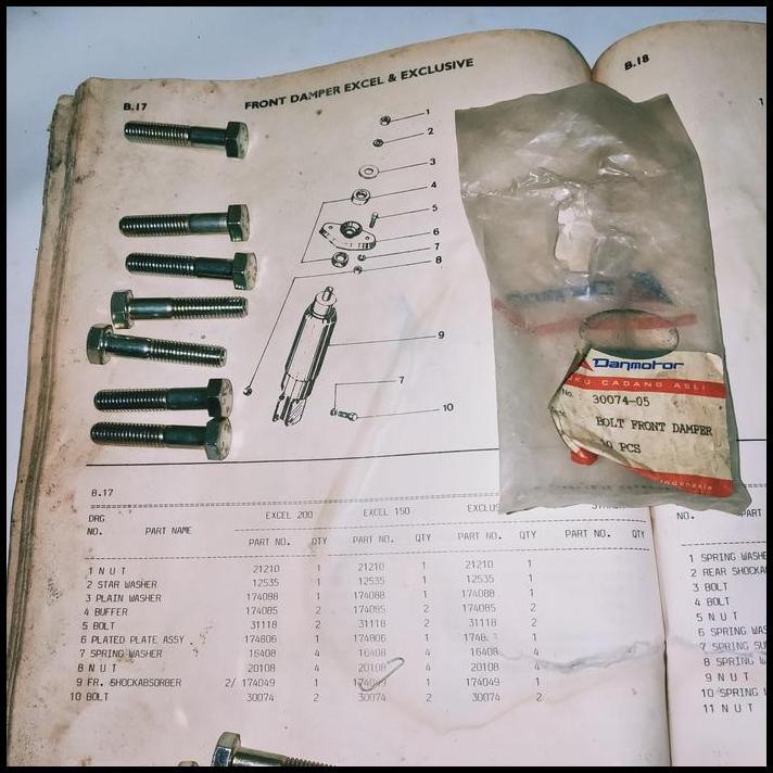 TERLARIS BAUT SHOCK DEPAN VESPA PX EXCEL PXE CORSA ORIGINAL NOS