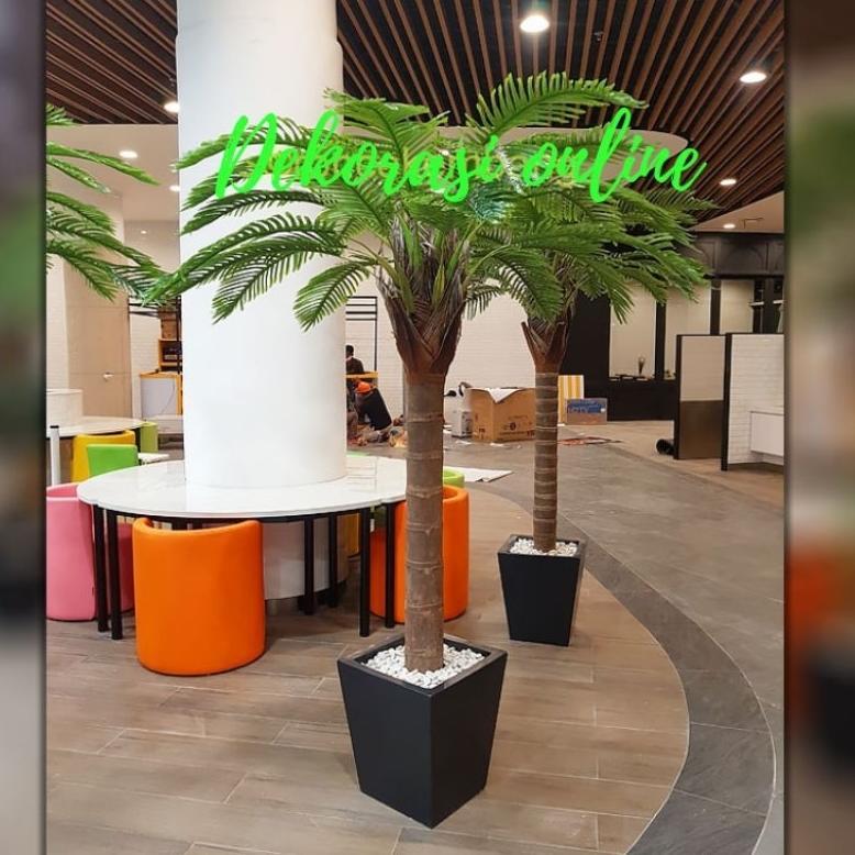 pohon palm artificial pohon hias ruangan event dekorasi cafe reto palem artificial tinggi 250cm