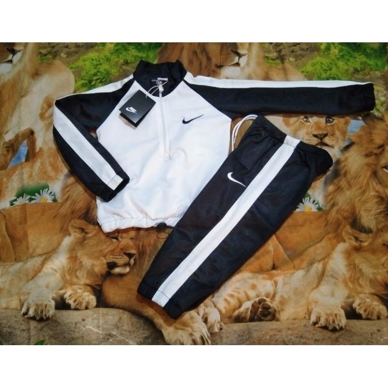 FLASH SALE Nike matching set tracksuit kids