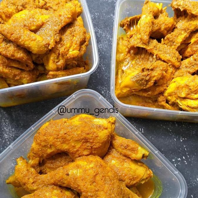 Ayam ungkep bumbu kuning ayam ungkep siap goreng