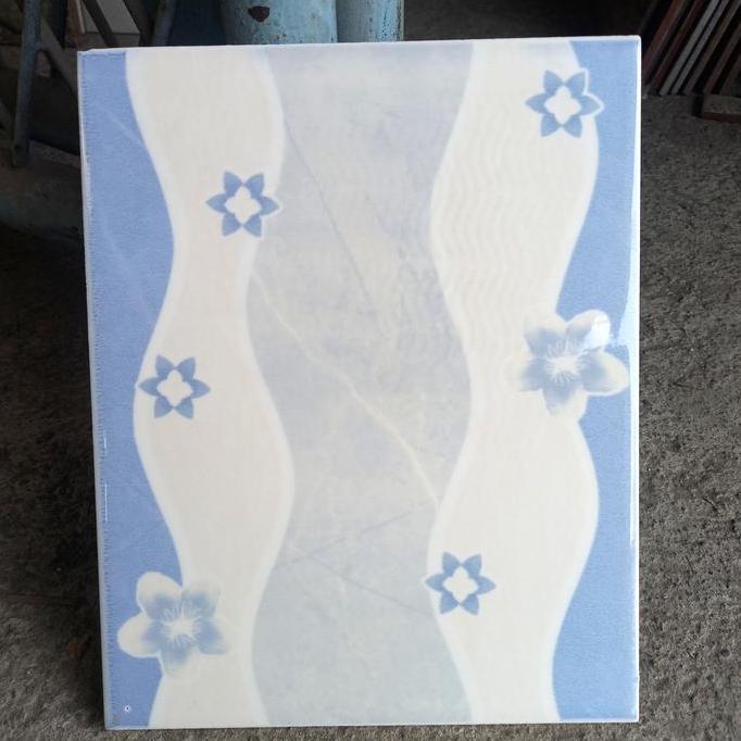 KERAMIK LANTAI 20X25 PUTIH GLOSSY-KERAMIK DINDING-DINDING DAPUR KW 1