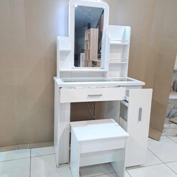 MEJA RIAS MINIMALIS / MEJA RIAS PUTIH / MEJA RIAS AESTHETIC / MEJA RIAS LAMPU LED / MEJA RIAS LAMPU 