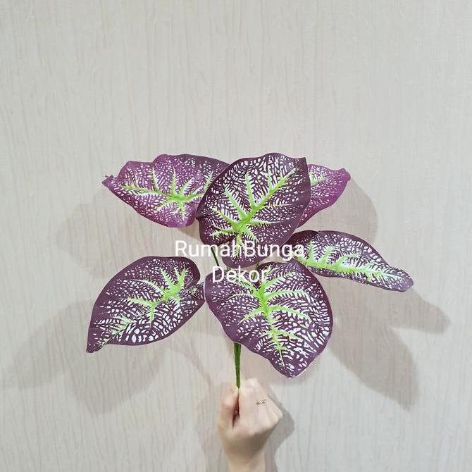 Daun Keladi Artificial x 7 Ungu