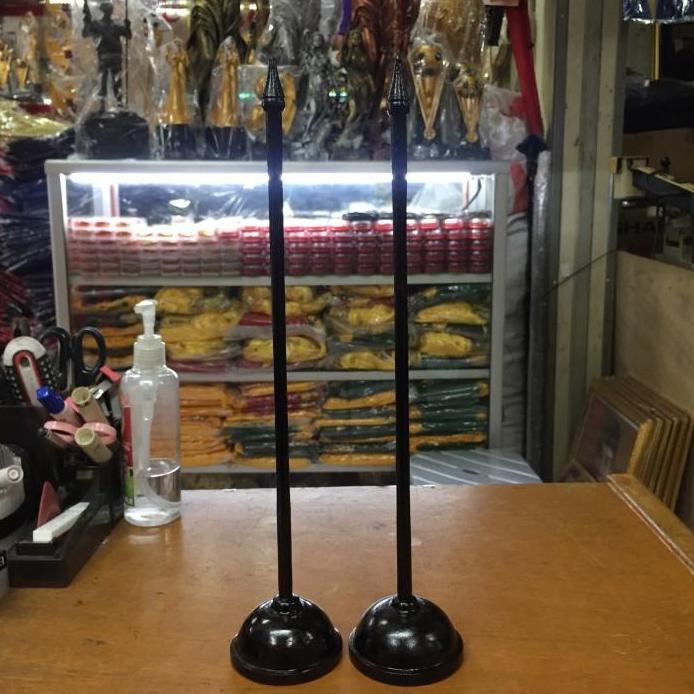 Bendera meja KAI kongres advokat indonesia dan tiang kayu meja 1 set