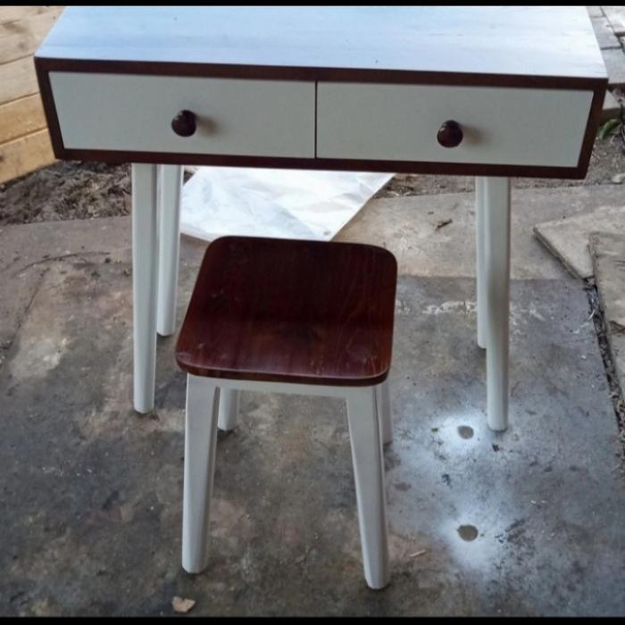 meja rias murah/meja rias kayu jati belanda