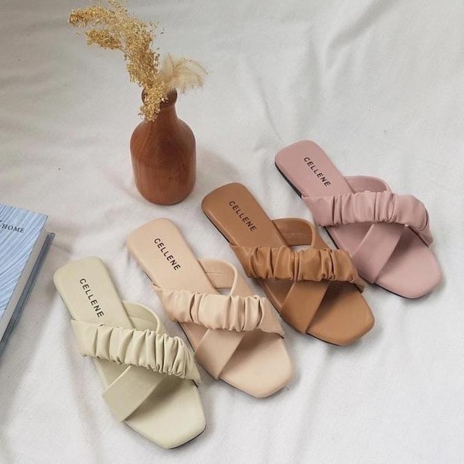 [Cellene] Xaviera Sandal Flat Shoes Pink Wanita