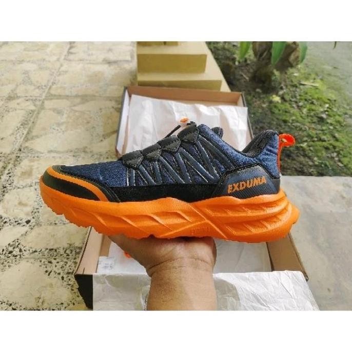 Sepatu Running Exduma Brotherhood